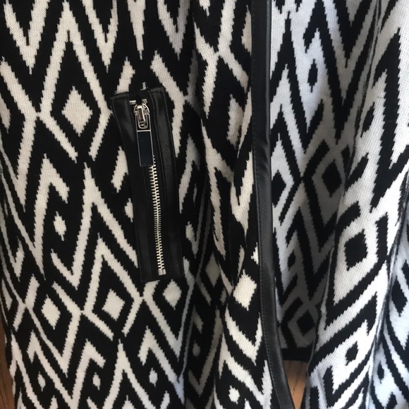 Cardigan - Picture 2 of 2